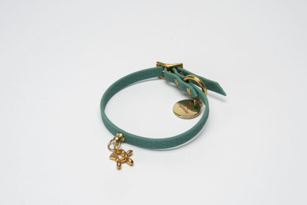 COLLARE CHARM